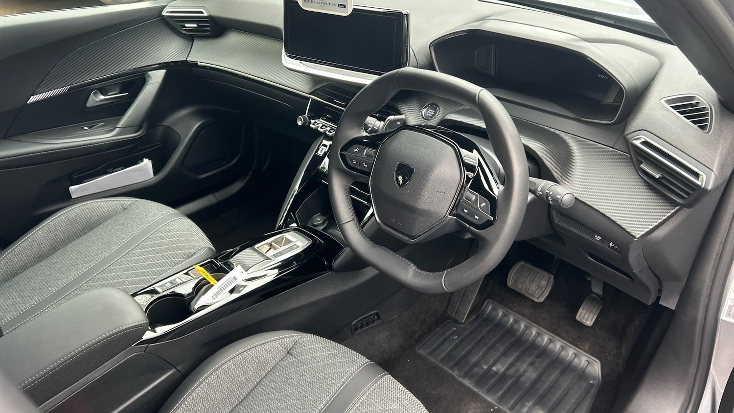 Used Peugeot 2008 2025 for sale - 77613596: Photo 11