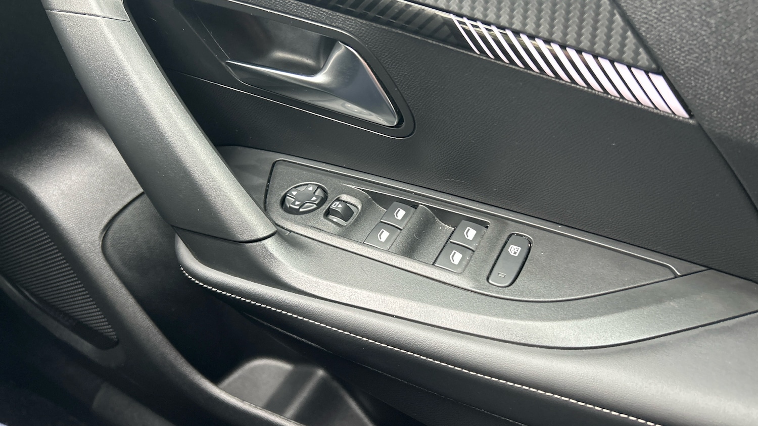 Used Peugeot 2008 2025 for sale - 77613596: Photo 22