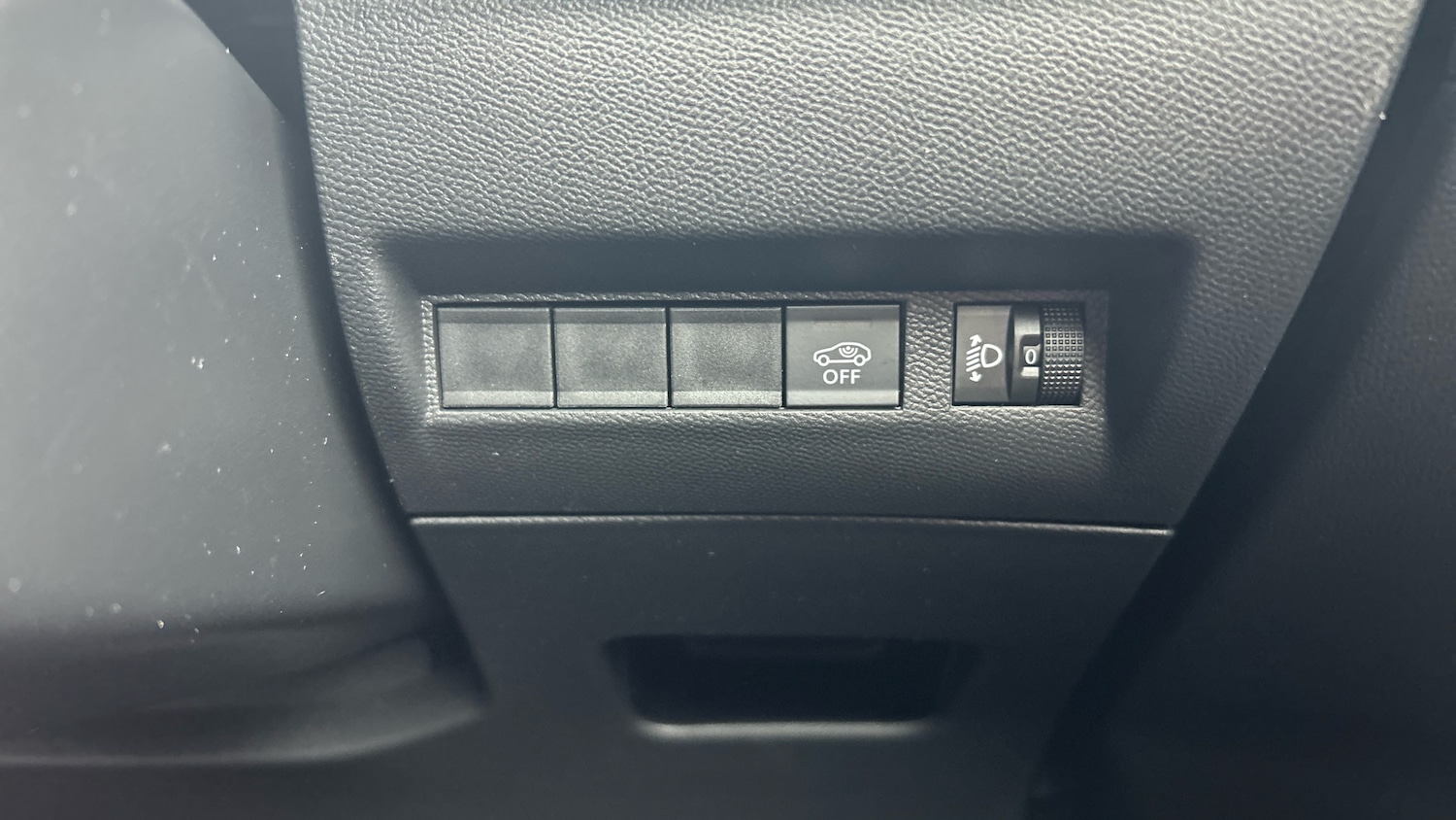 Used Peugeot 2008 2025 for sale - 77613596: Photo 34