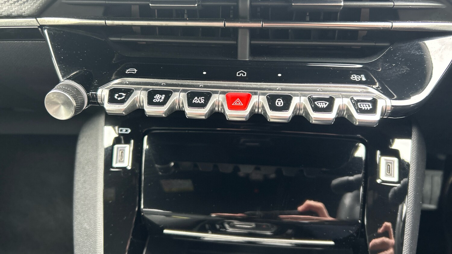 Used Peugeot 2008 2025 for sale - 77613596: Photo 44