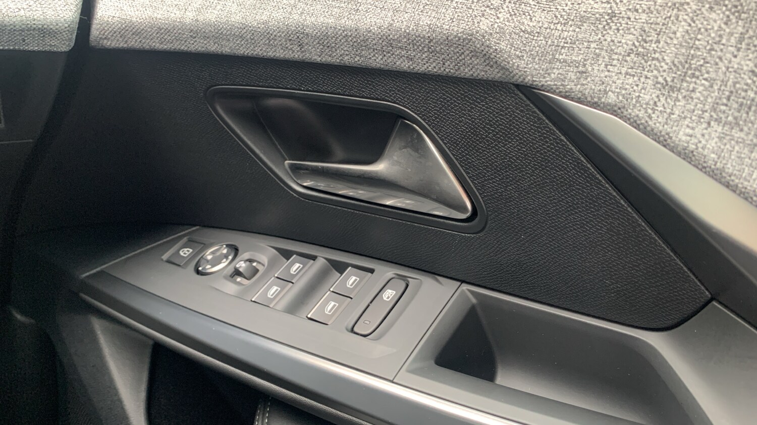 Used Peugeot 3008 2024 for sale - 75979408: Photo 22