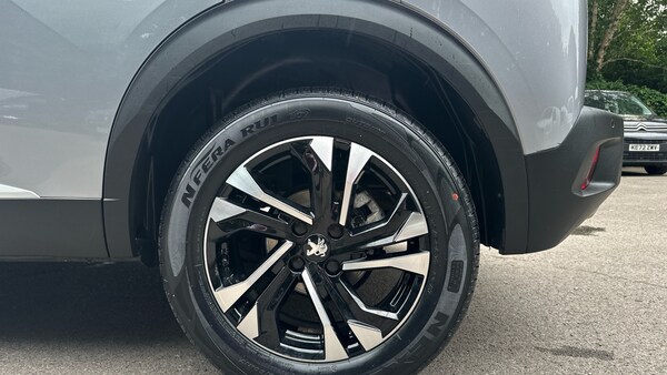 Used Peugeot 2008 2023 for sale - 75340682: Photo 15
