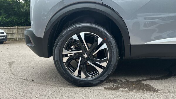 Used Peugeot 2008 2023 for sale - 75340682: Photo 16