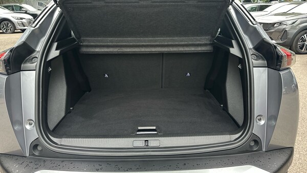 Used Peugeot 2008 2023 for sale - 75340682: Photo 19