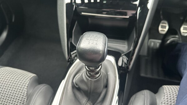 Used Peugeot 2008 2023 for sale - 75340682: Photo 20
