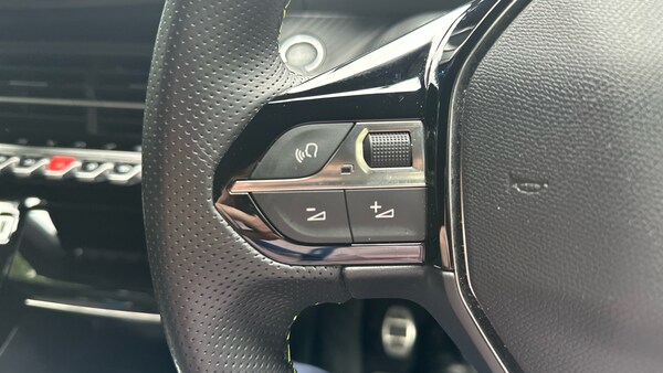 Used Peugeot 2008 2023 for sale - 75340682: Photo 23