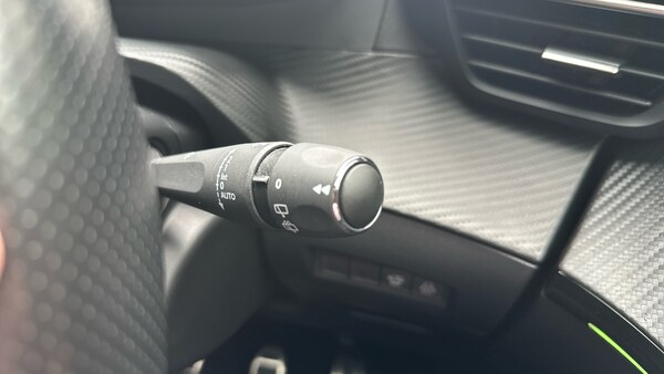 Used Peugeot 2008 2023 for sale - 75340682: Photo 28