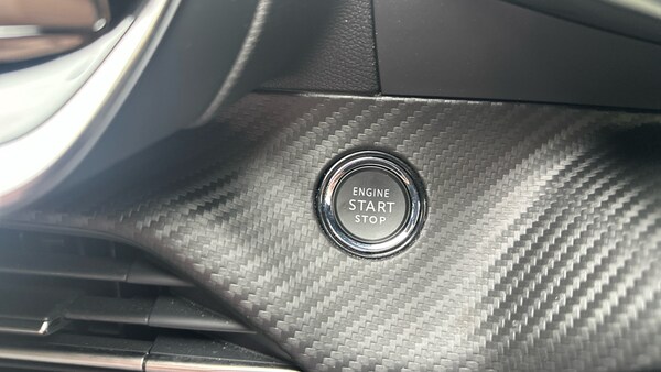 Used Peugeot 2008 2023 for sale - 75340682: Photo 40