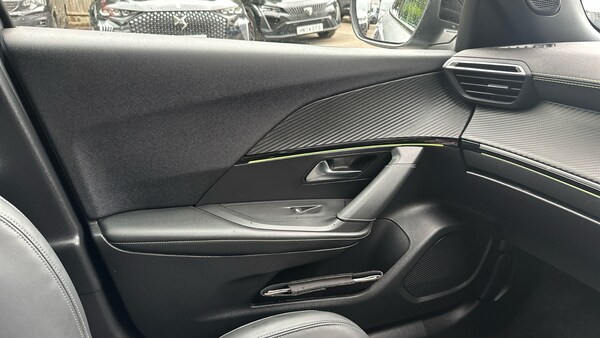 Used Peugeot 2008 2023 for sale - 75340682: Photo 41