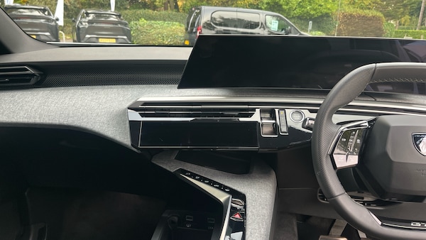 Used Peugeot 5008 2024 for sale - 76308009: Photo 10