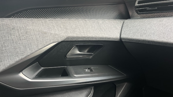 Used Peugeot 5008 2024 for sale - 76308009: Photo 41