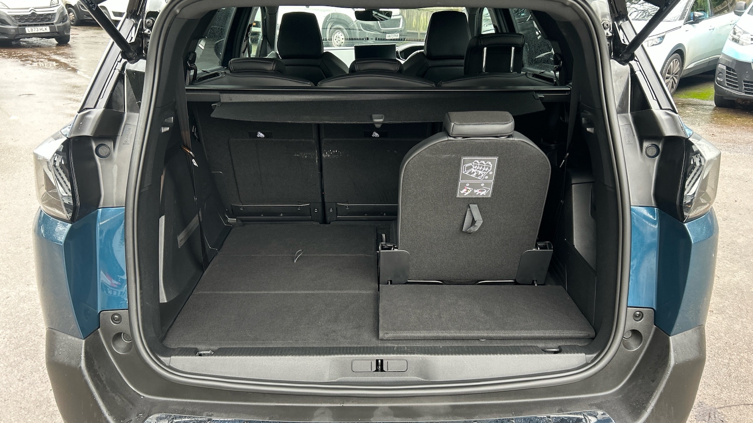 Used Peugeot 5008 2023 for sale - 77457227: Photo 19