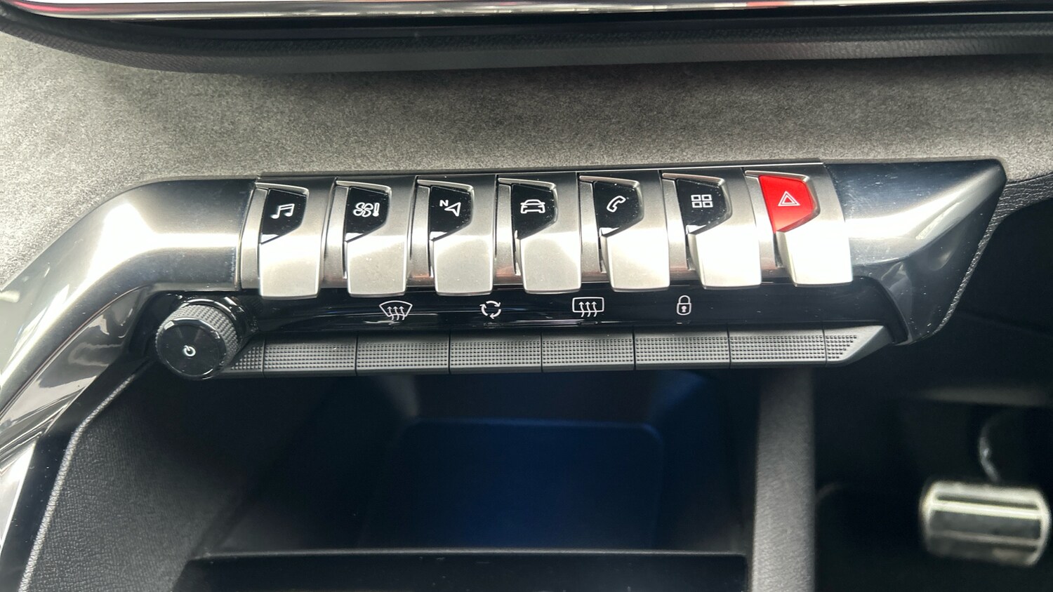 Used Peugeot 5008 2023 for sale - 77457227: Photo 47