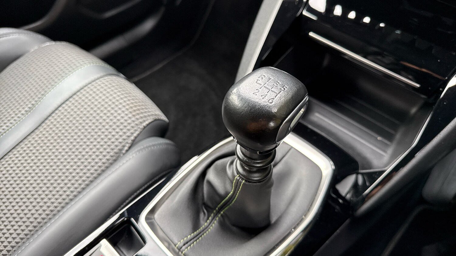 Used Peugeot 2008 2021 for sale - 76248403: Photo 20