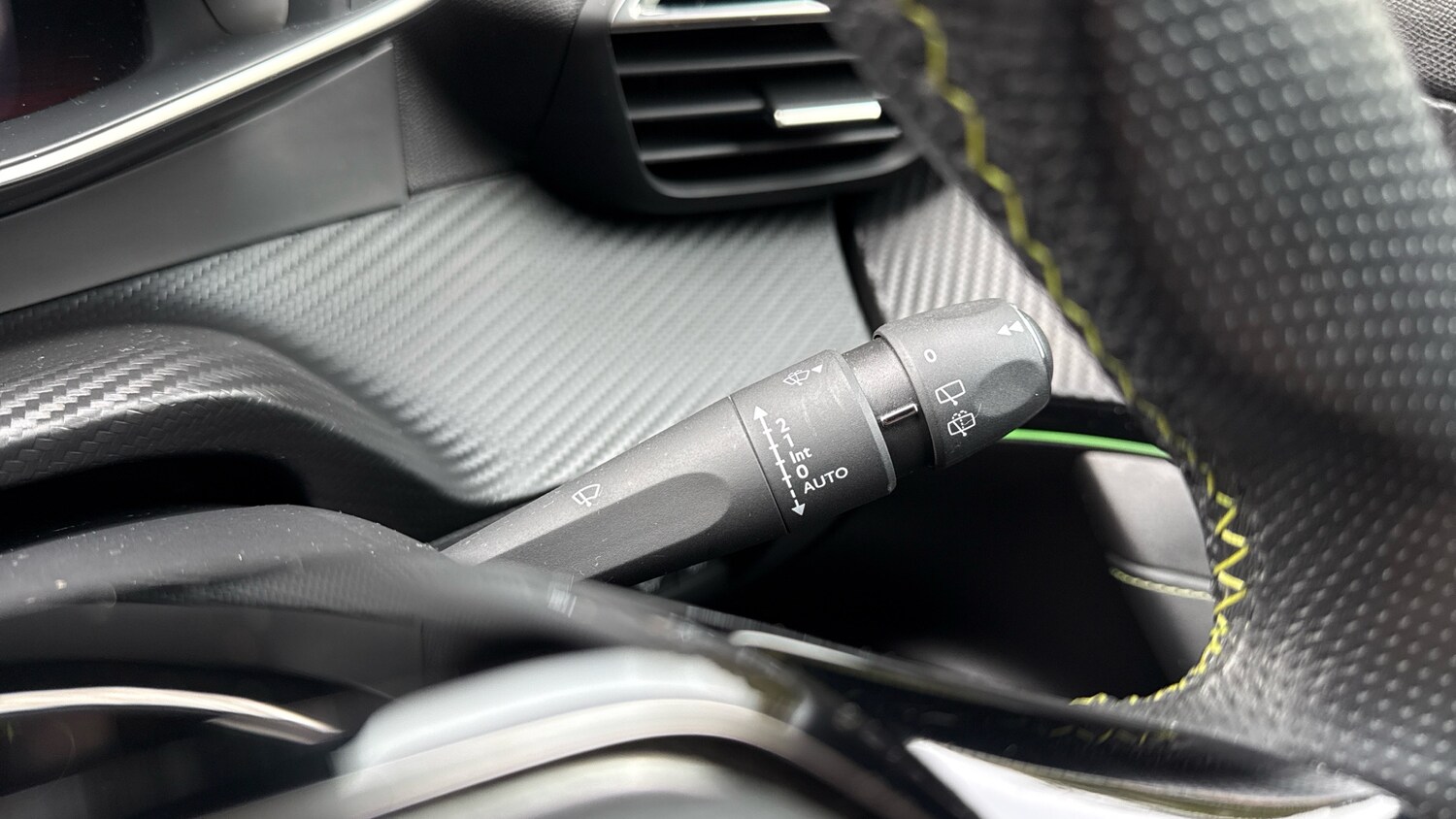 Used Peugeot 2008 2021 for sale - 76248403: Photo 28