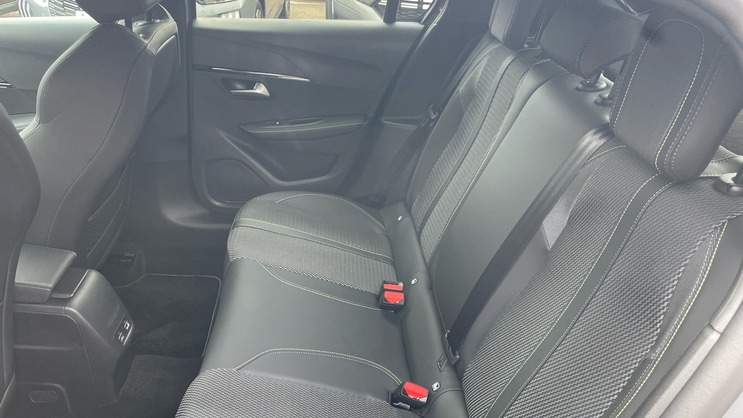 Used Peugeot 208 2025 for sale - 76574432: Photo 33