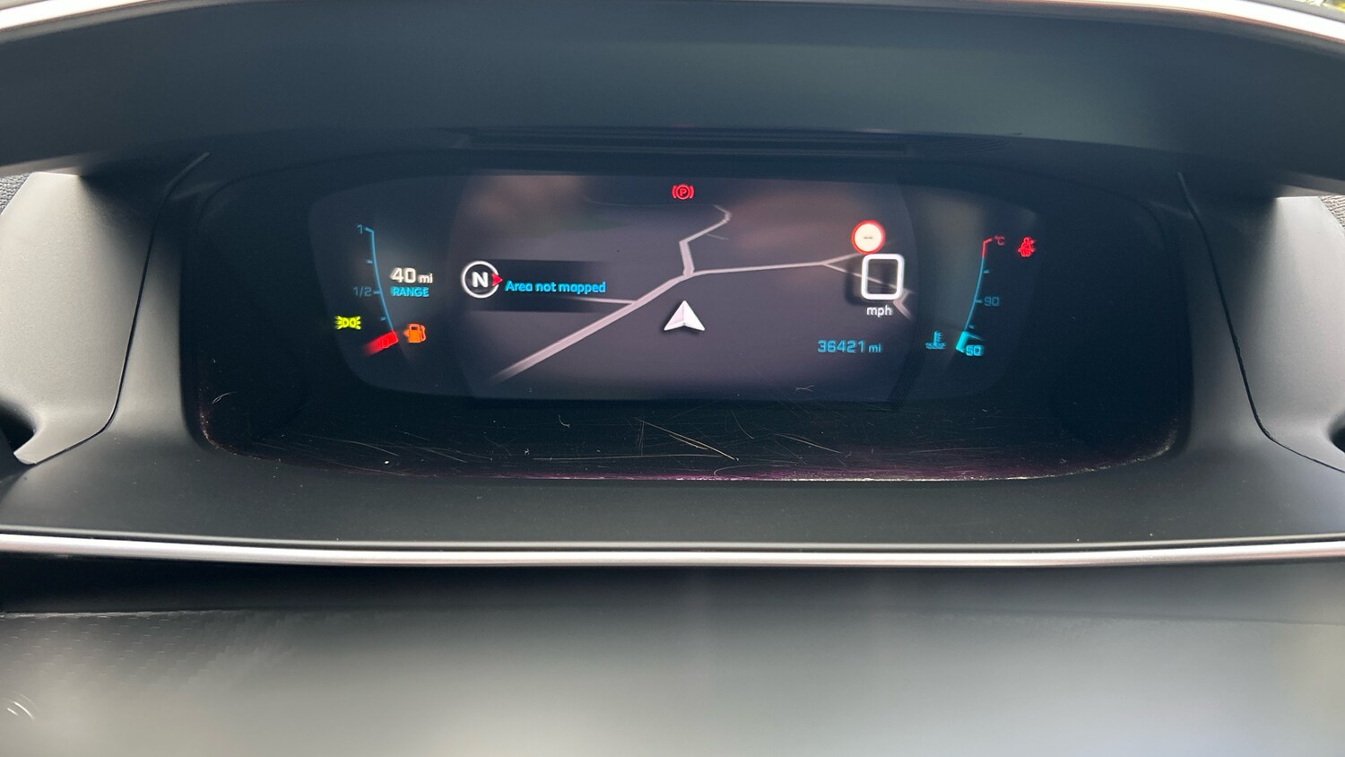 Used Peugeot 2008 2022 for sale - 77218101: Photo 13