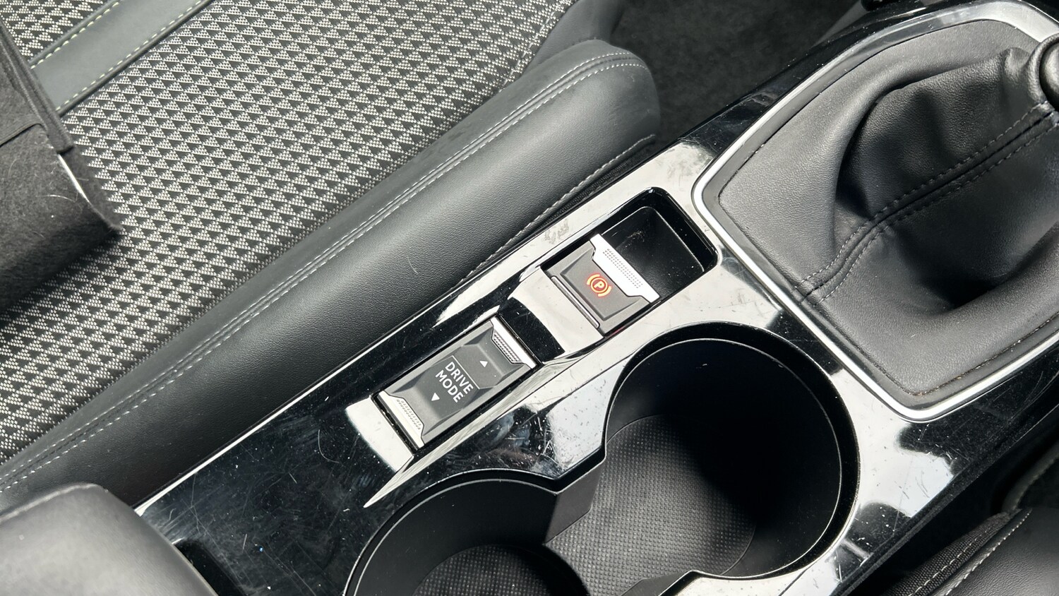 Used Peugeot 2008 2022 for sale - 77218101: Photo 21