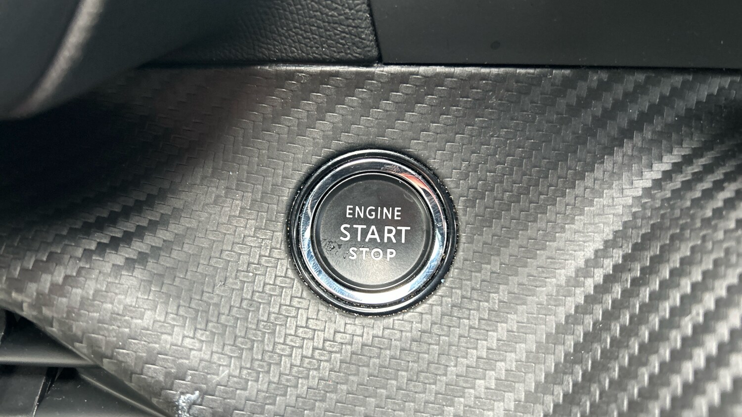 Used Peugeot 2008 2022 for sale - 77218101: Photo 38