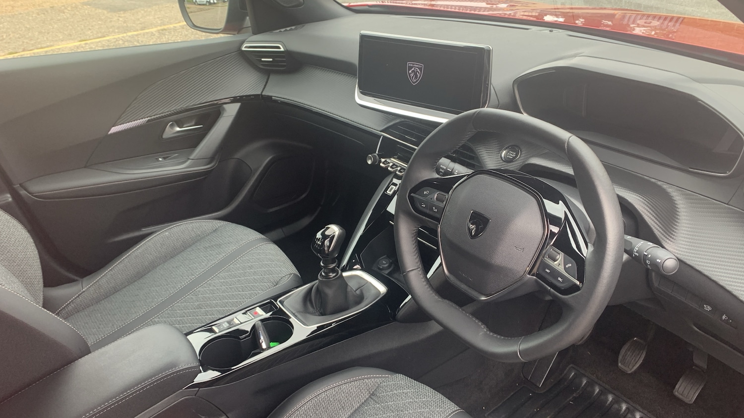 Used Peugeot 2008 2024 for sale - 76574381: Photo 11