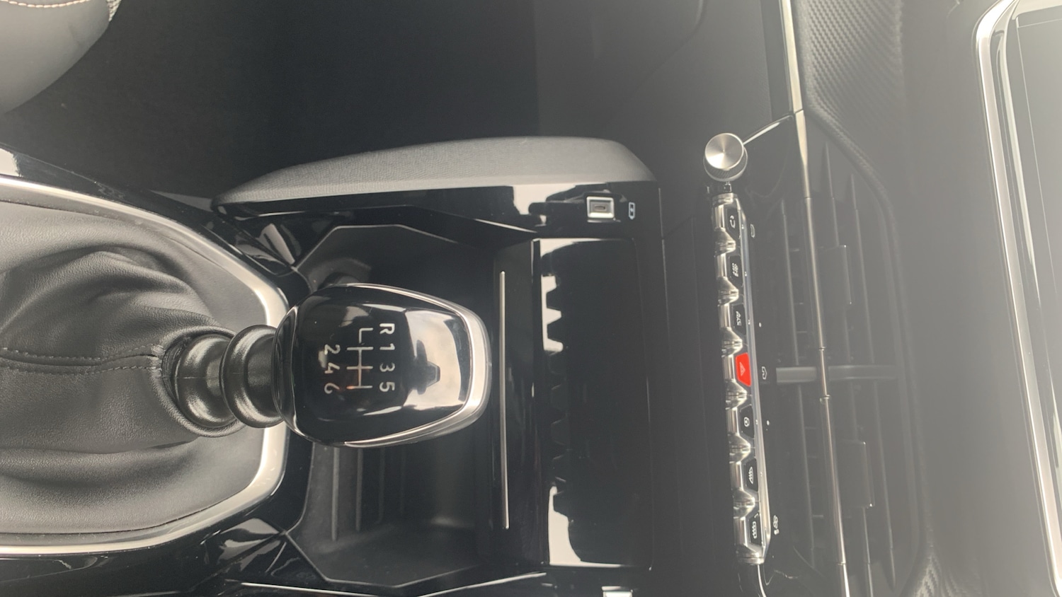 Used Peugeot 2008 2024 for sale - 76574381: Photo 20