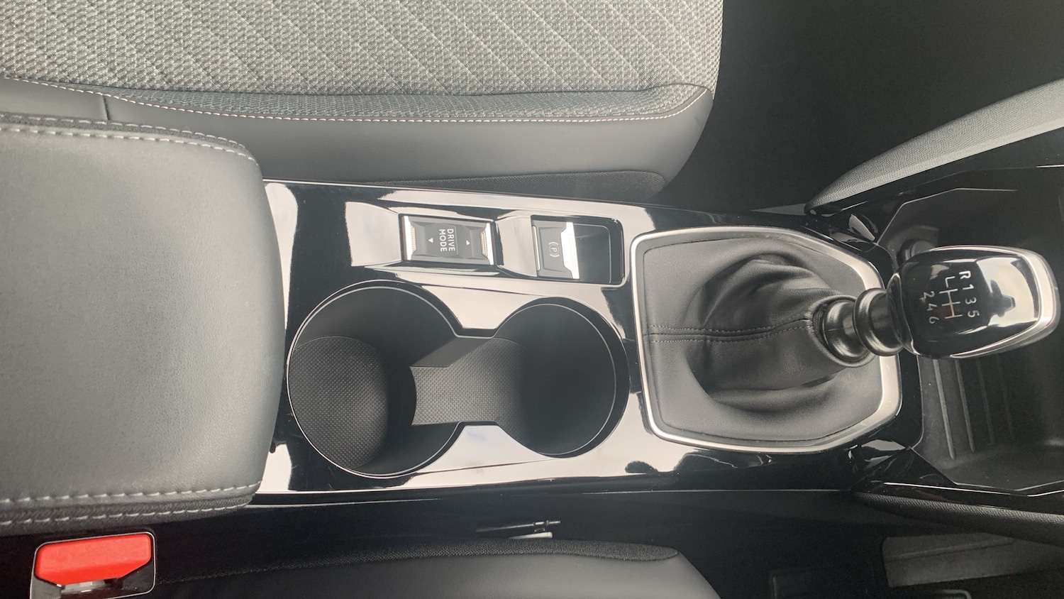 Used Peugeot 2008 2024 for sale - 76574381: Photo 21