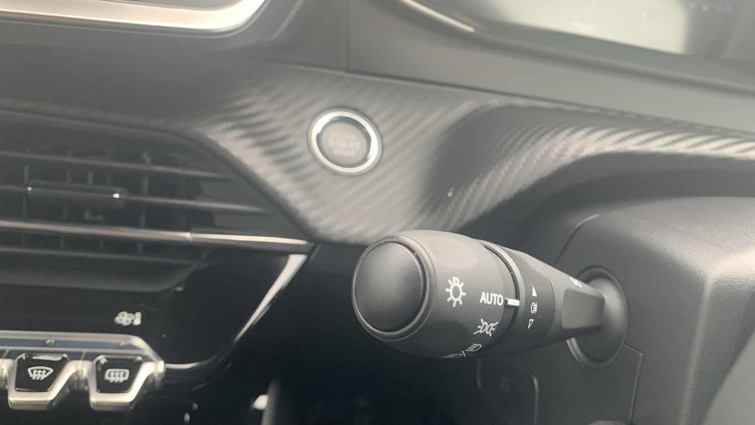 Used Peugeot 2008 2024 for sale - 76574381: Photo 27