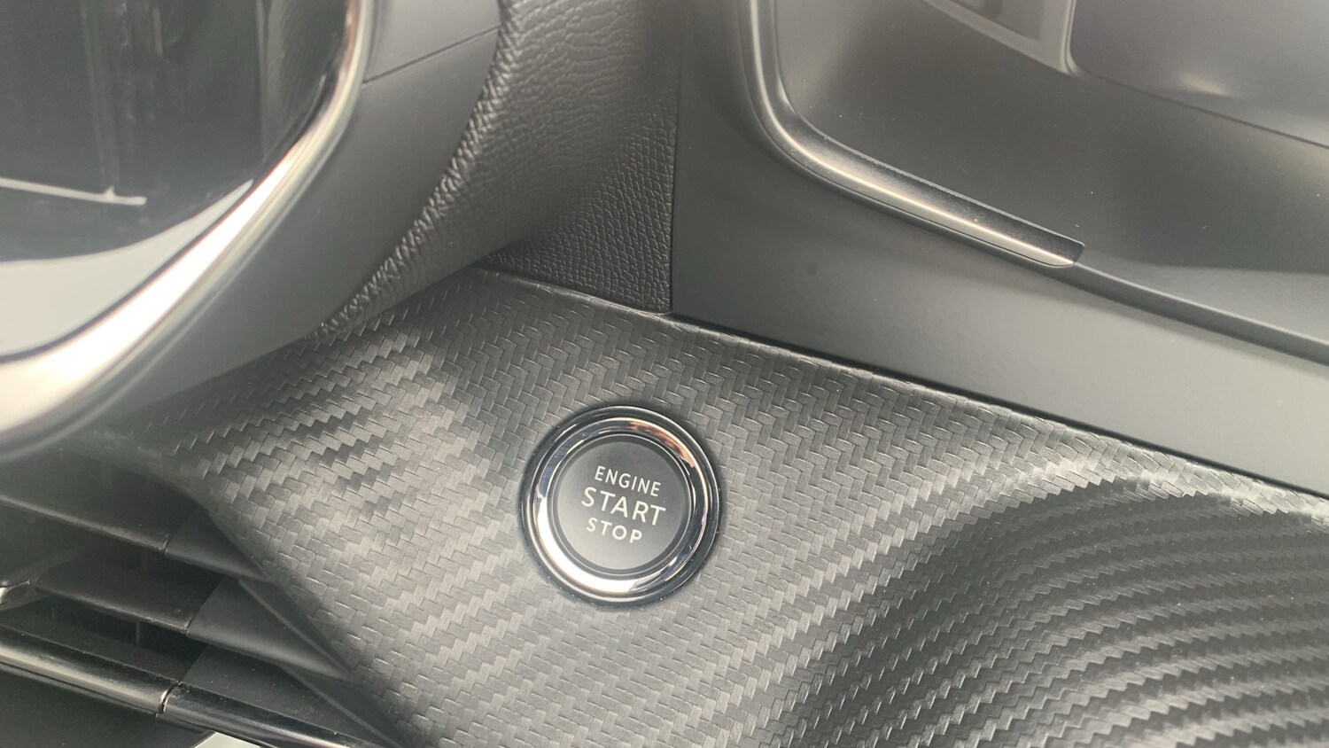 Used Peugeot 2008 2024 for sale - 76574381: Photo 39