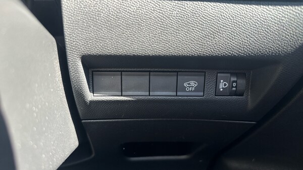 Used Peugeot 2008 2024 for sale - 75579331: Photo 34