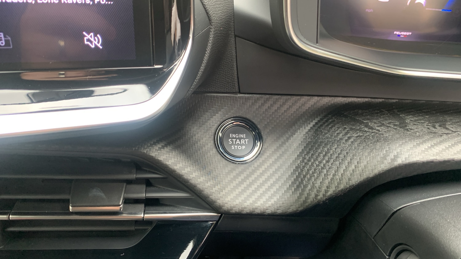 Used Peugeot 2008 2025 for sale - 76359099: Photo 40