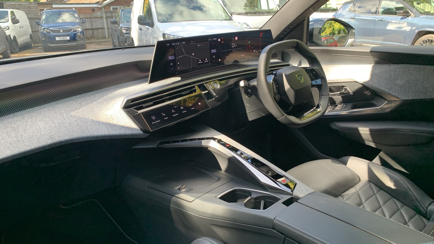 Used Peugeot 5008 2024 for sale - 75901278: Photo 12