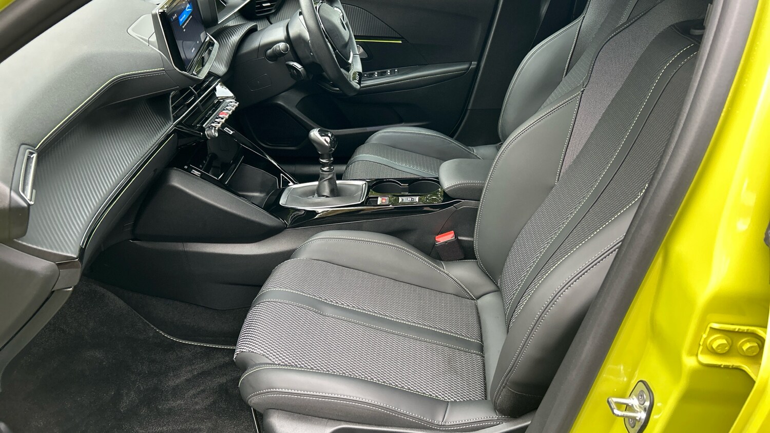 Used Peugeot 208 2024 for sale - 76359103: Photo 12