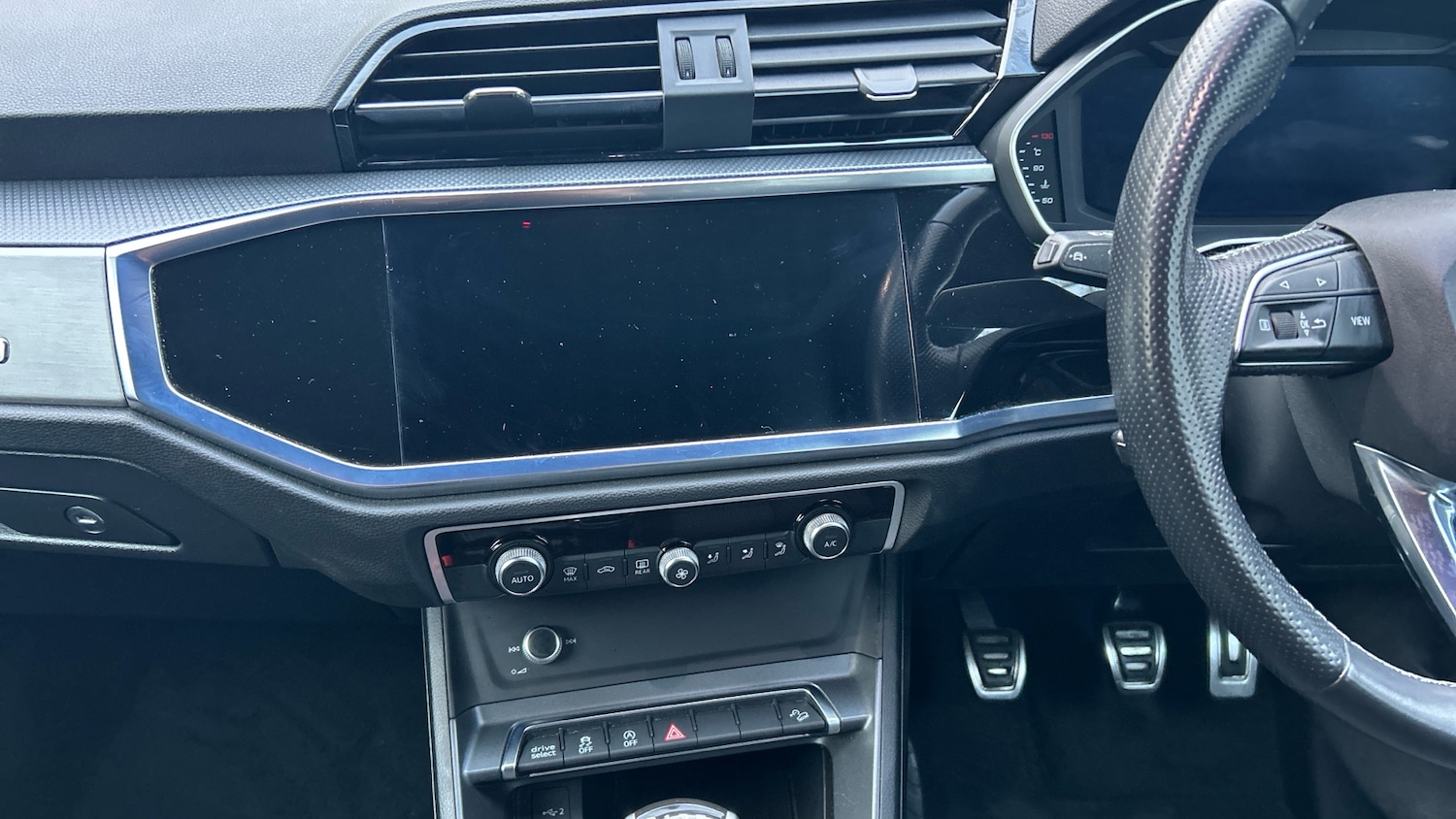 Used Audi Q3 2021 for sale - 77192850: Photo 11