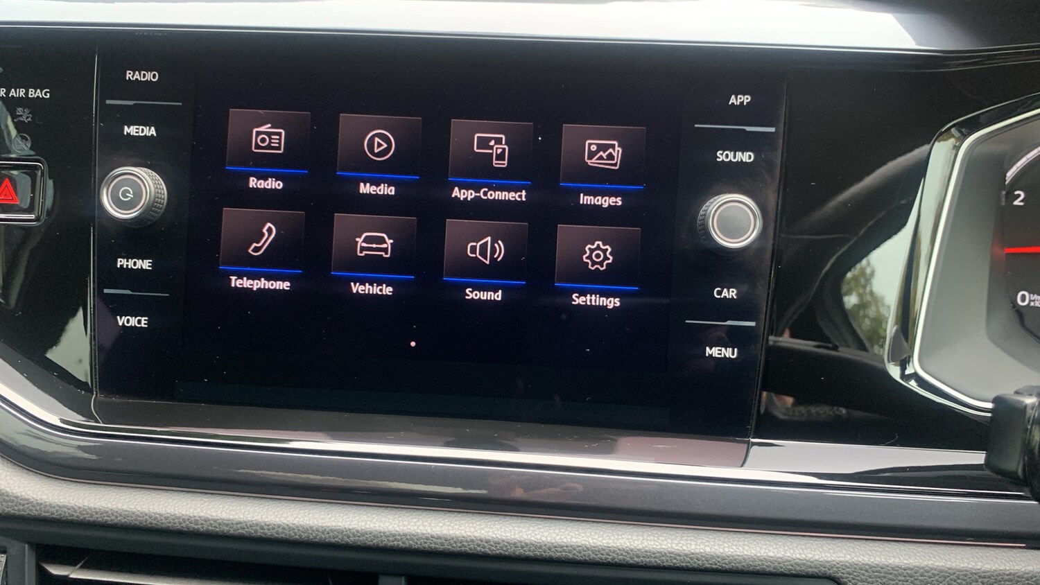 Used Volkswagen Polo 2020 for sale - 76474379: Photo 29