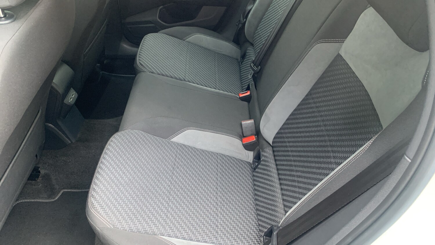 Used Volkswagen Polo 2020 for sale - 76474379: Photo 33