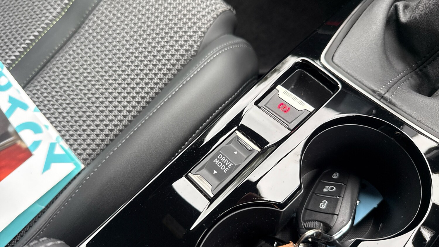 Used Peugeot 2008 2023 for sale - 76086024: Photo 21