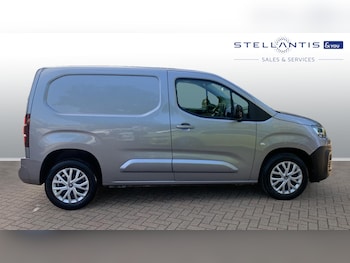 Used Citroen Berlingo 2024 for sale - 75340684: Photo