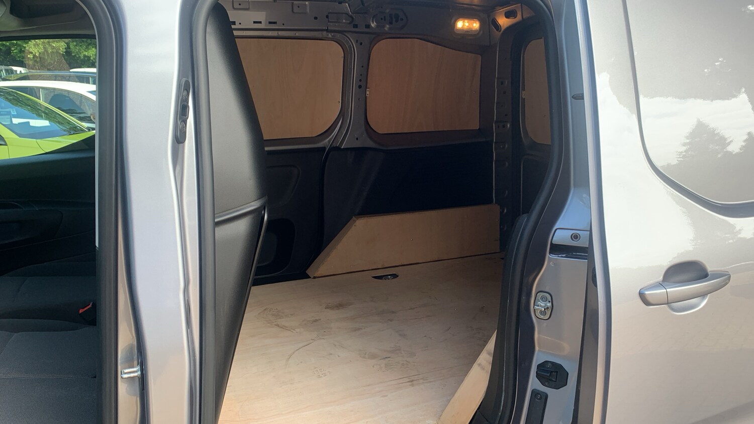 Vehicle 33