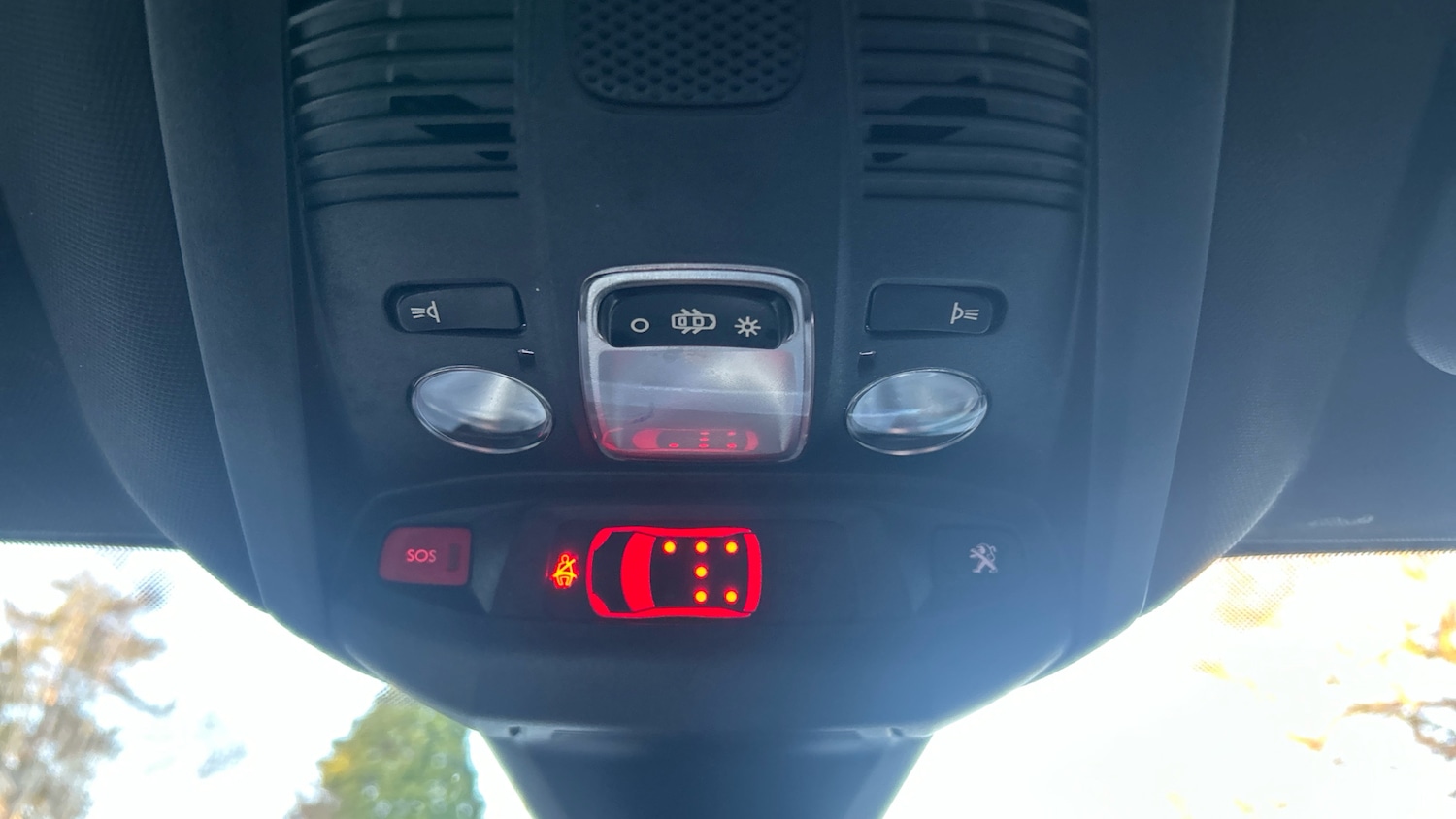 Used Peugeot 5008 2022 for sale - 77121177: Photo 38