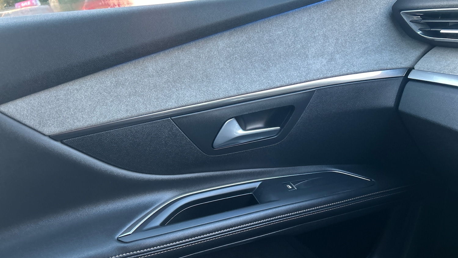 Used Peugeot 5008 2022 for sale - 77121177: Photo 39