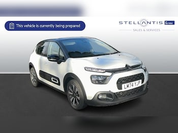 2024 - 1.2 PureTech PLUS Hatchback 5dr Petrol EAT6 Euro 6 (s/s) (110 ps)