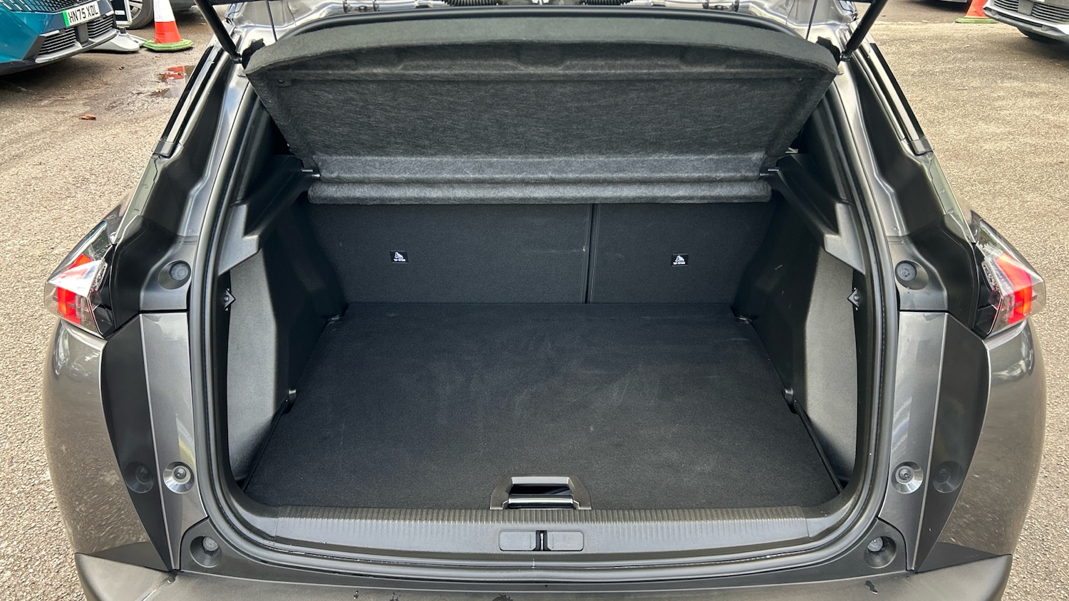 Used Peugeot 2008 2023 for sale - 77239198: Photo 19