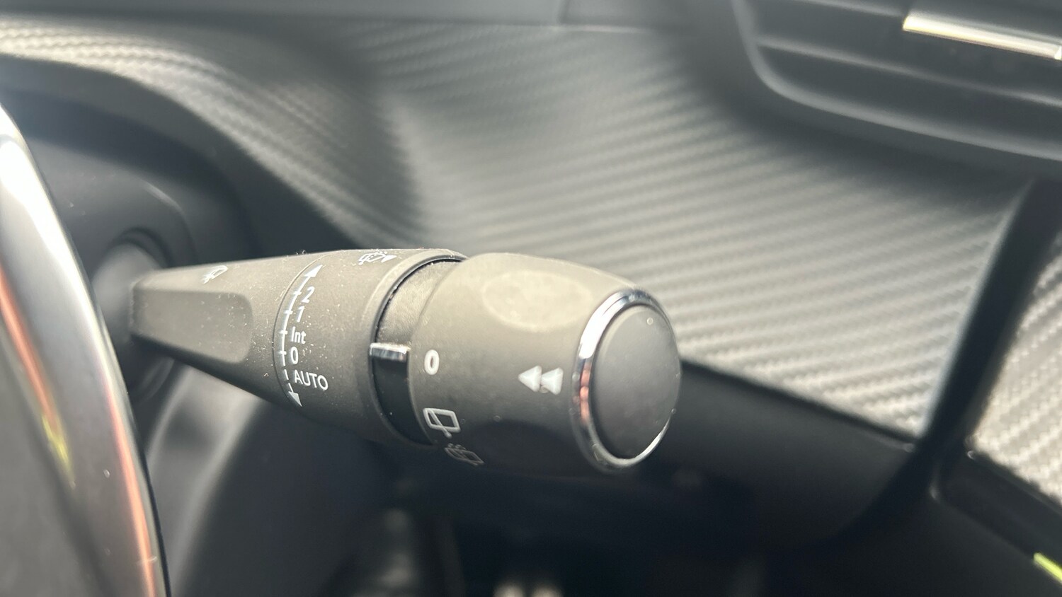 Used Peugeot 2008 2023 for sale - 77239198: Photo 28