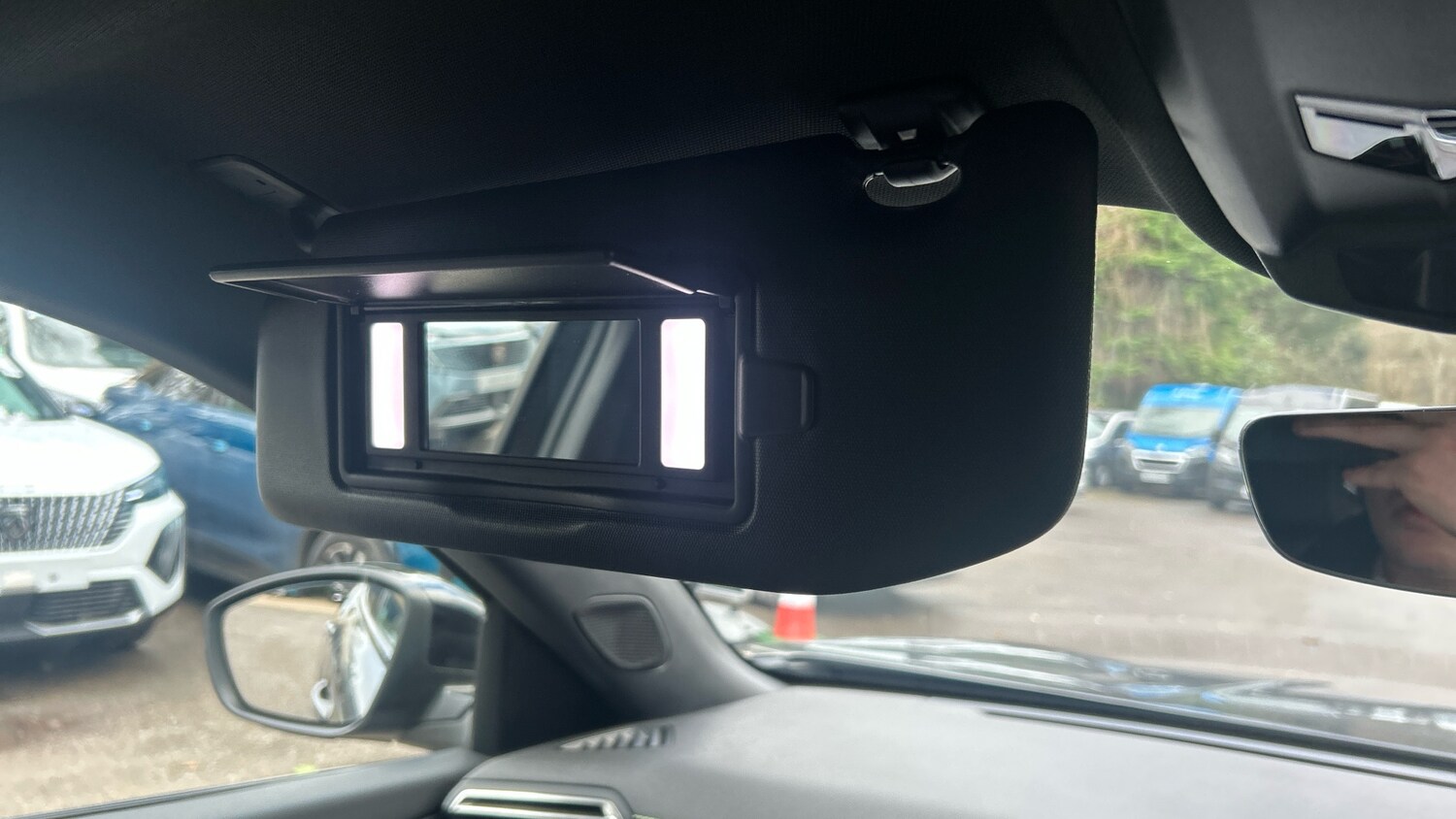 Used Peugeot 2008 2023 for sale - 77239198: Photo 34