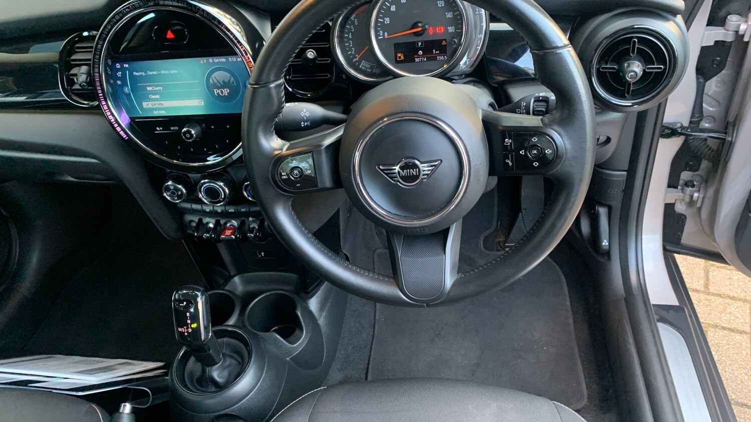 Used MINI Hatch 2022 for sale - 76667813: Photo 12