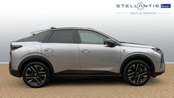Used Peugeot 3008 2024 for sale - 76296623: Photo 2
