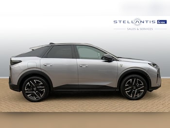 Used Peugeot 3008 2024 for sale - 76296623: Photo 2