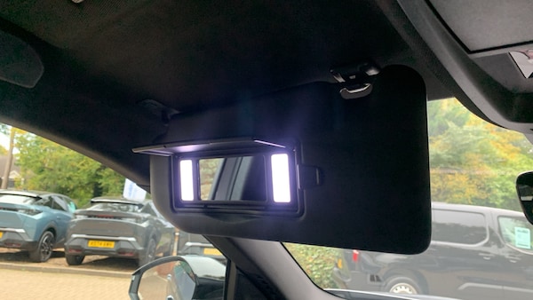 Used Peugeot 3008 2024 for sale - 76296623: Photo 36