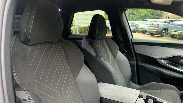 Used Peugeot 3008 2024 for sale - 76296623: Photo 42