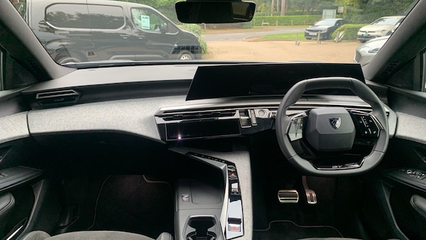 Used Peugeot 3008 2024 for sale - 76296623: Photo 4